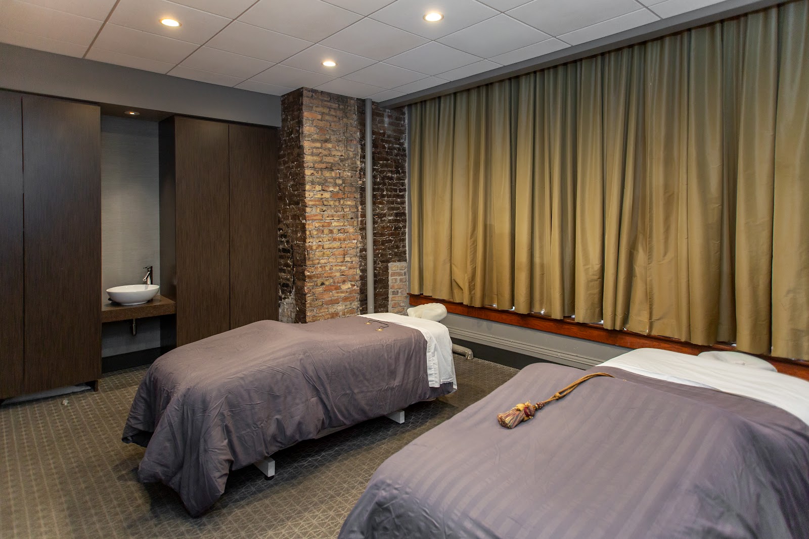 Neroli Salon & Spa - Downtown nail photo 3
