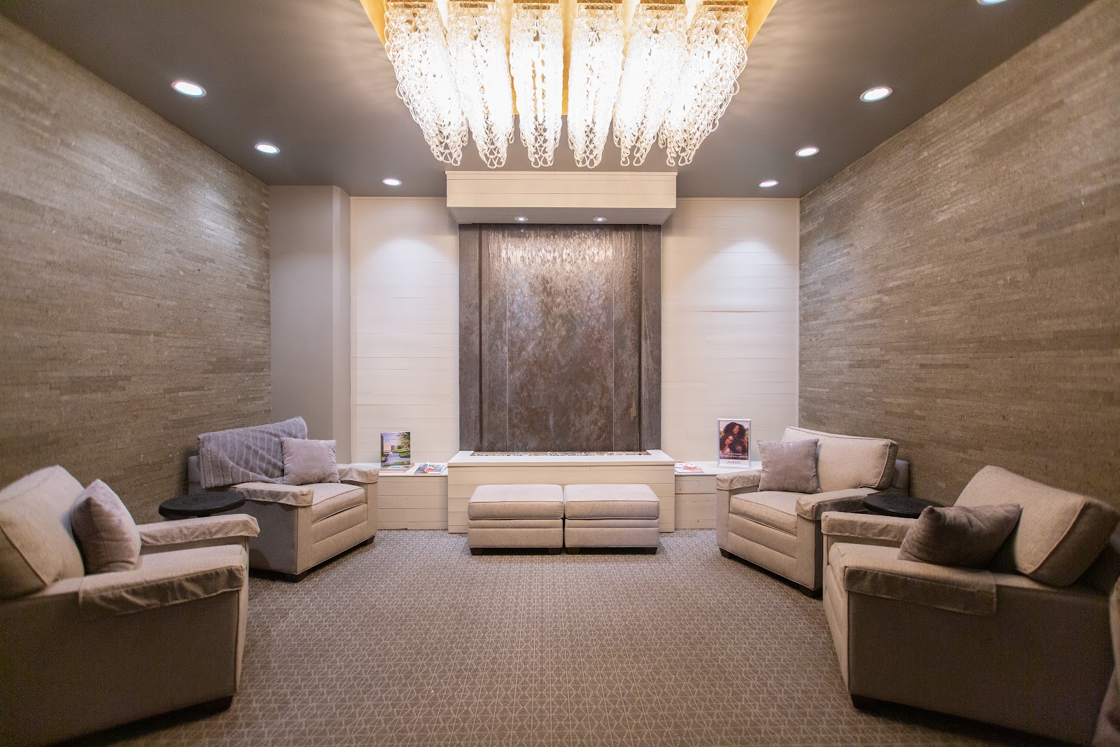 Neroli Salon & Spa - Downtown nail photo 4